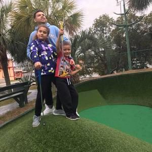 Meet your Posher, Bobby